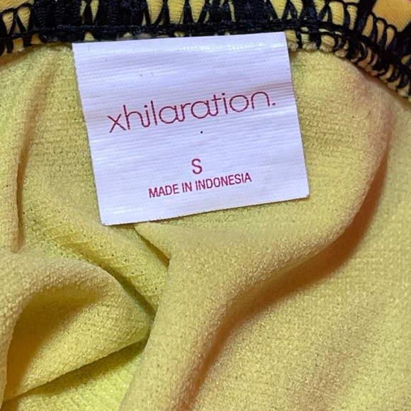 REVERSIBLE TOP PEACE SIGN/ZEBRA PRINT BIKINI SIZE S - Picture 7 of 10